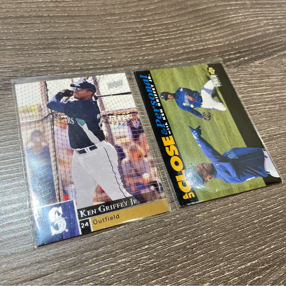 VINTAGE KEN GRIFFEY JR. Upper Deck Baseball Cards Lot Of 2ea